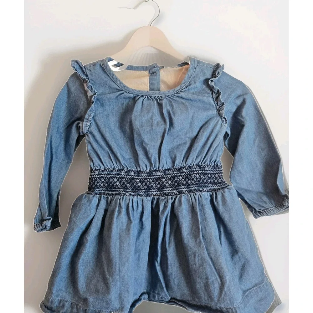 Baby GAP‎ Toddler Girls Shirred Button Through Denim Dress 12-18Months